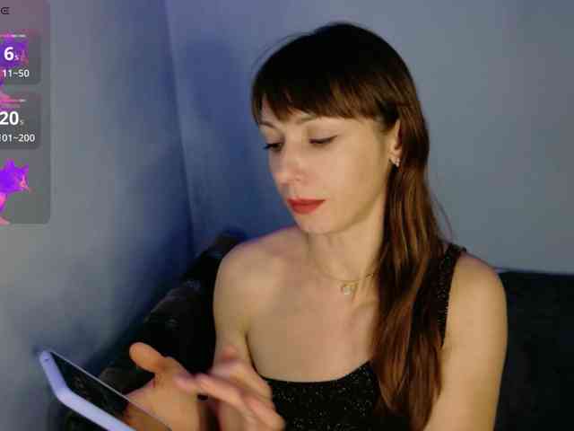 Lady-Caroline Lady-Caroline