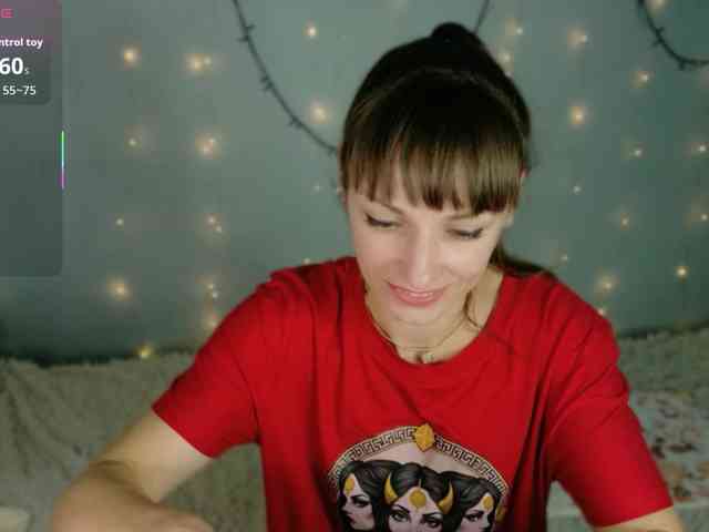 Lady-Caroline webcam