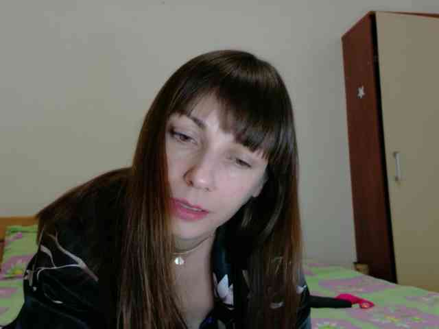 Lady-Caroline webcam