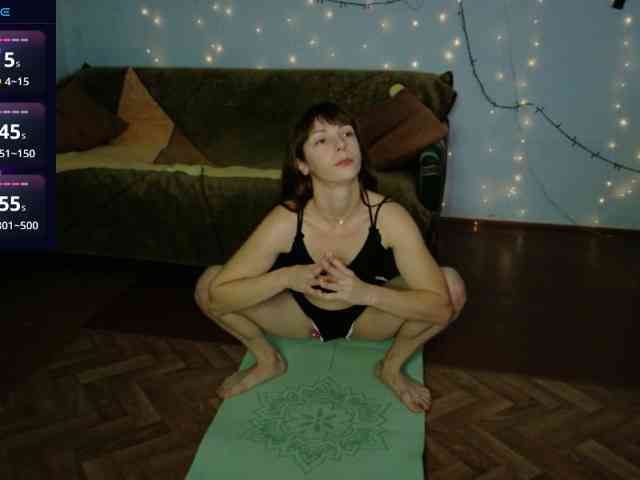 Lady-Caroline webcam