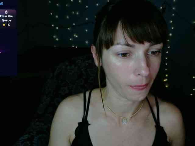 Lady-Caroline webcam