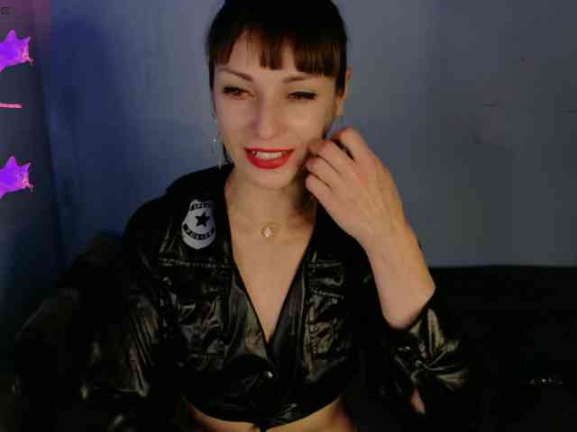 Lady-Caroline Lady-Caroline