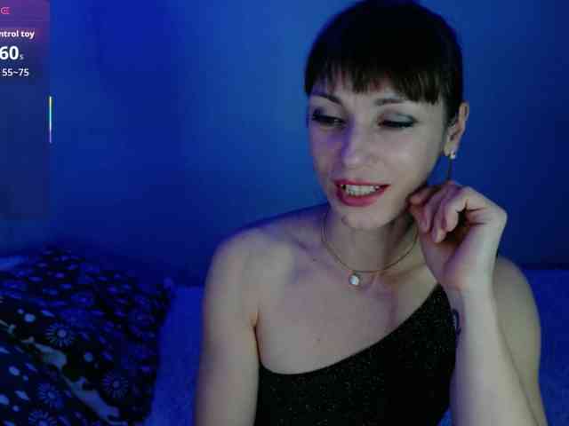 Lady-Caroline webcam