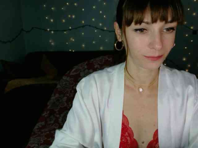 Lady-Caroline webcam