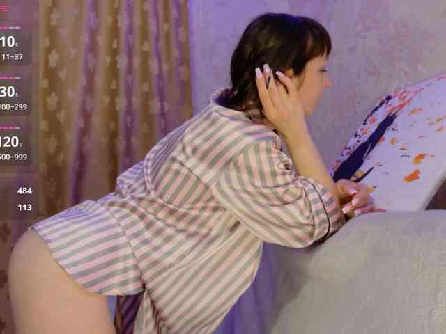 Lady-Caroline webcam