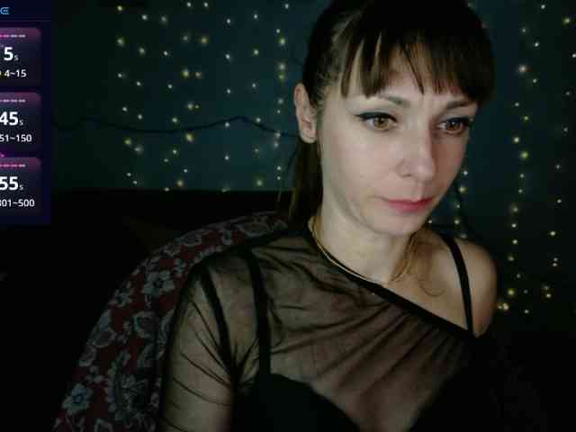 Lady-Caroline webcam