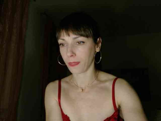 Lady-Caroline webcam