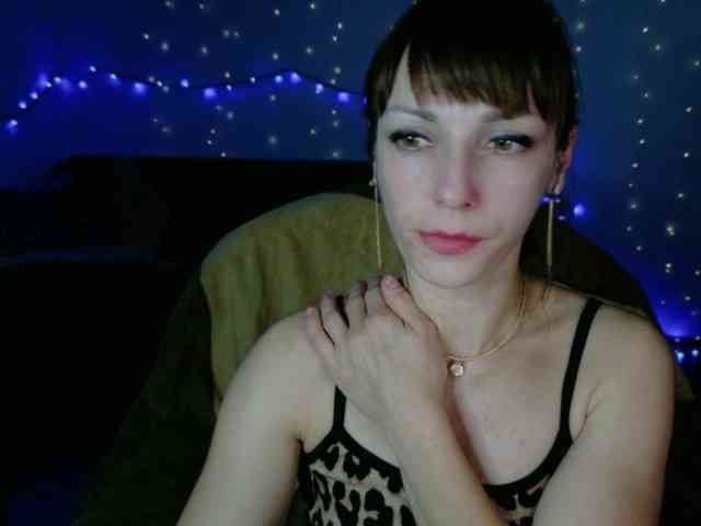 Lady-Caroline Lady-Caroline