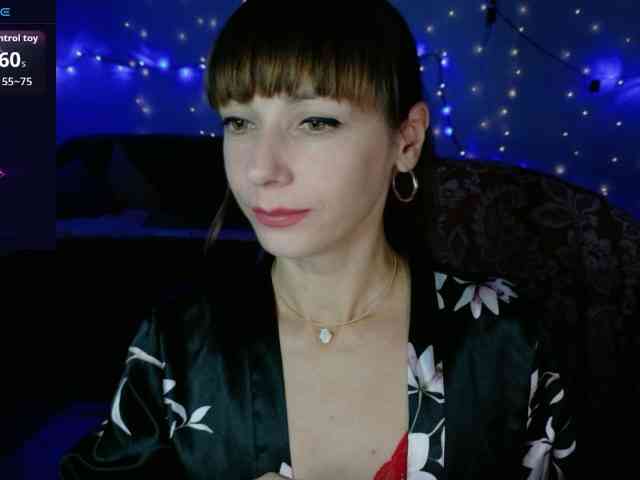 Lady-Caroline webcam