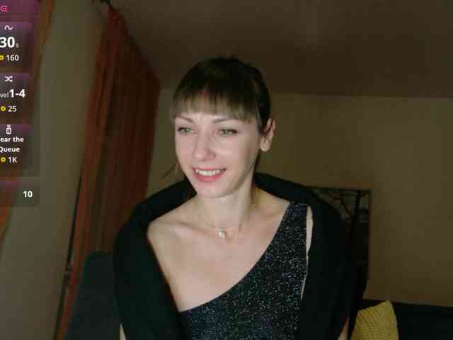 Lady-Caroline webcam