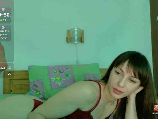Lady-Caroline webcam