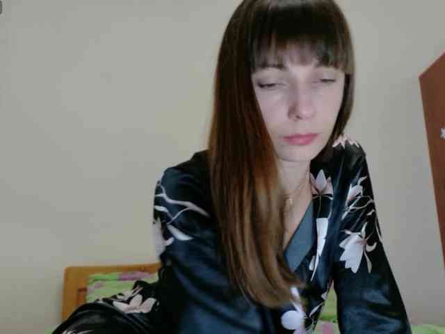 Lady-Caroline webcam