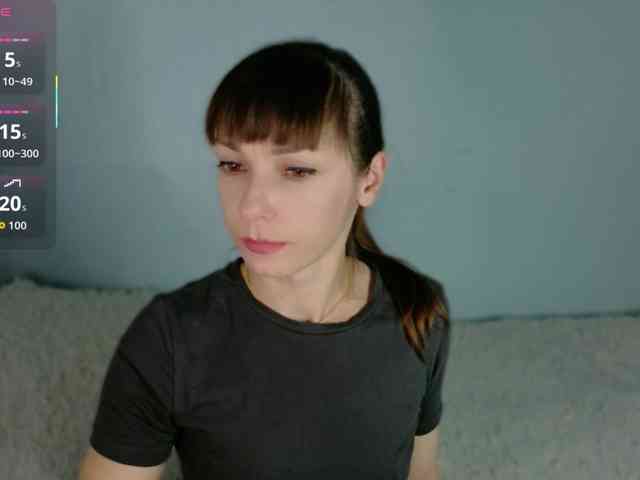 Lady-Caroline webcam