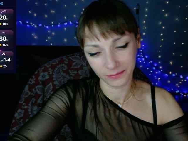Lady-Caroline webcam