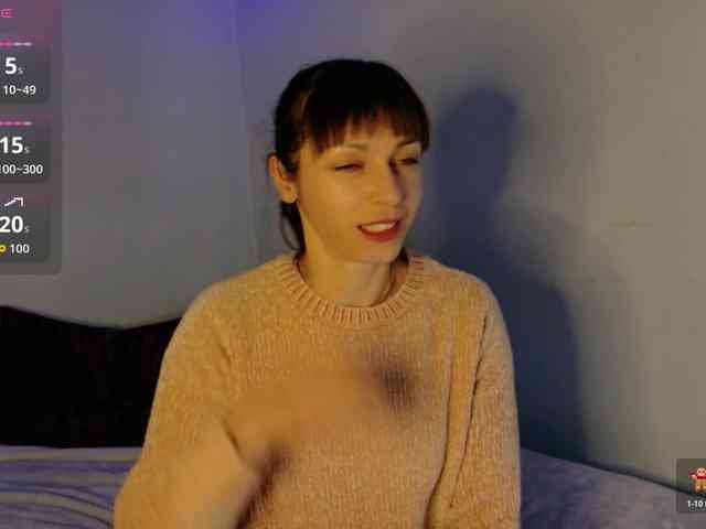 Lady-Caroline webcam