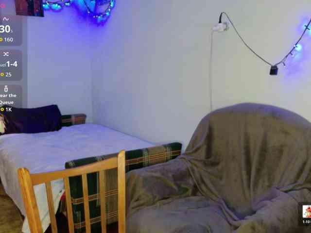 Lady-Caroline webcam