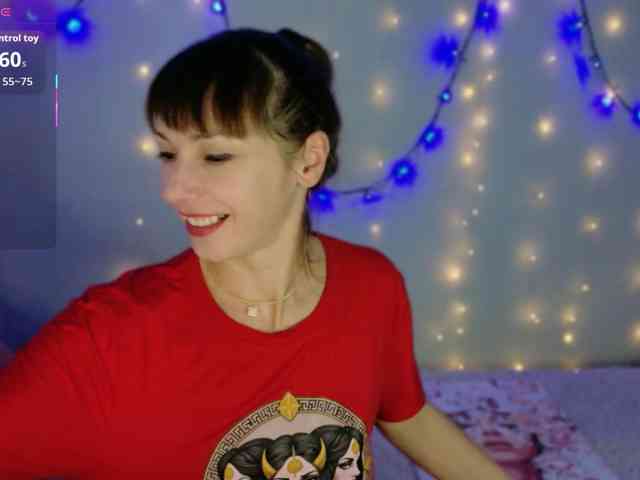 Lady-Caroline webcam