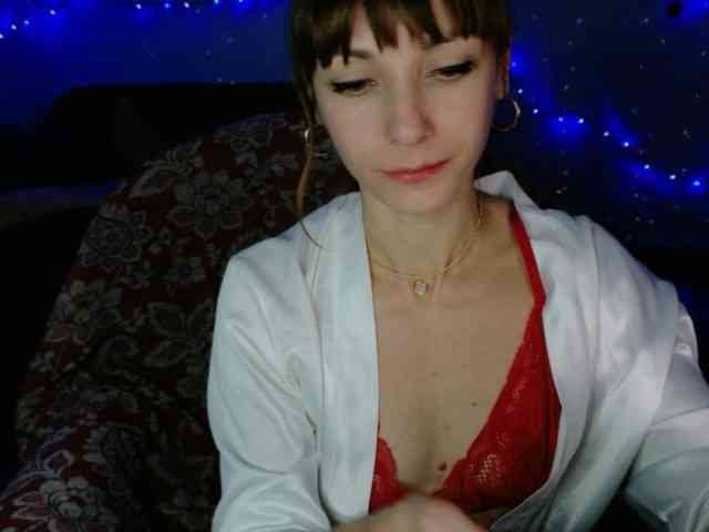Lady-Caroline webcam