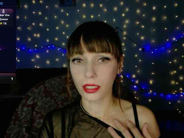 Lady-Caroline webcam