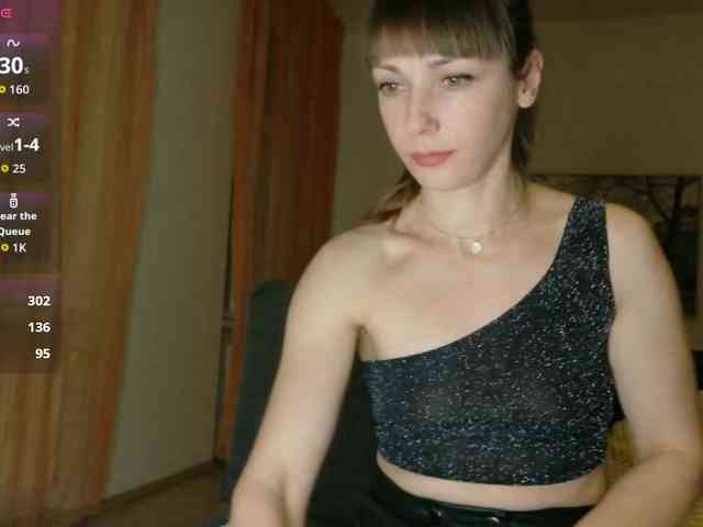 Lady-Caroline webcam