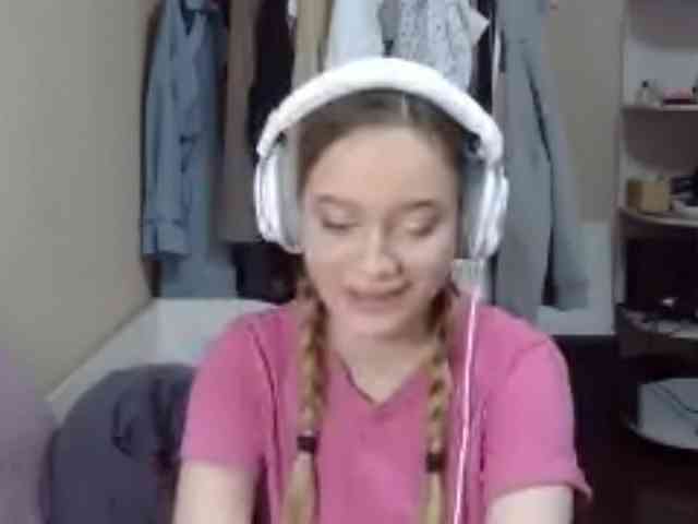 ZinaSantulli webcam