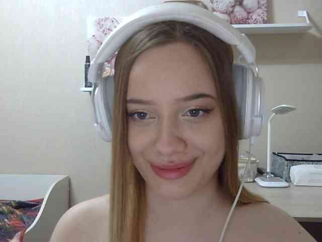 ZinaSantulli webcam