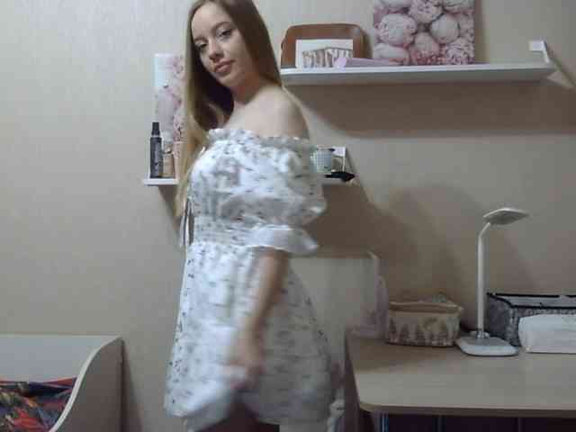 ZinaSantulli webcam