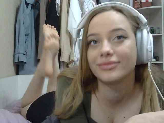 ZinaSantulli webcam