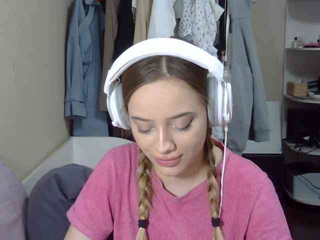 ZinaSantulli webcam