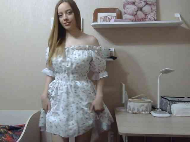 ZinaSantulli webcam