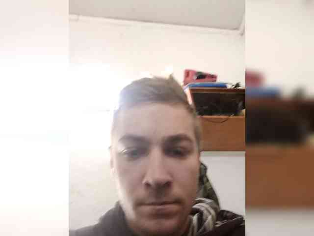Andreei2 Live Webcam on BongaCams