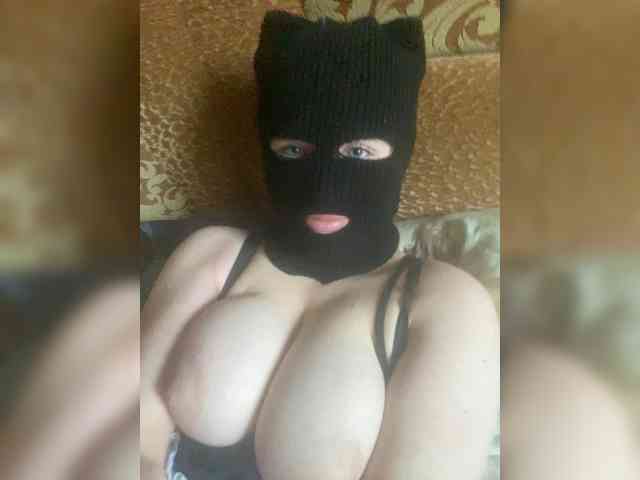 MalinkaMalinka4939 webcam