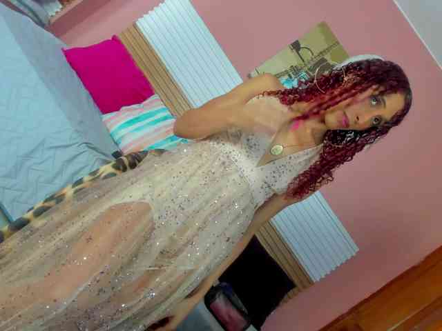 tiffanydolly69 Live Webcam on BongaCams