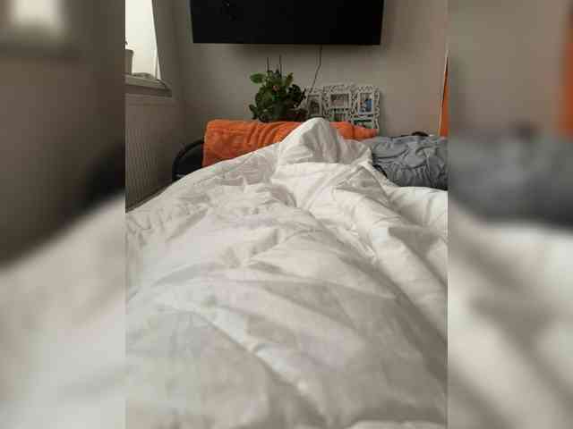 Saniok95 Live Webcam on BongaCams