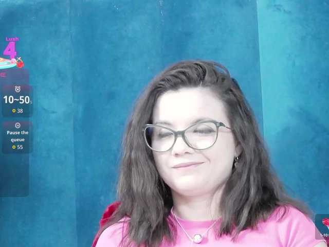 RoxieAnne's BongaCams show and profile