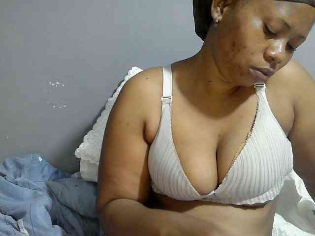 Bbwebony20 webcam