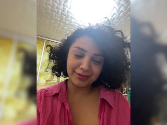Meri-m – webcam model profile photo