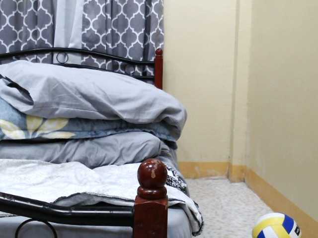 xhot4funx's BongaCams show and profile