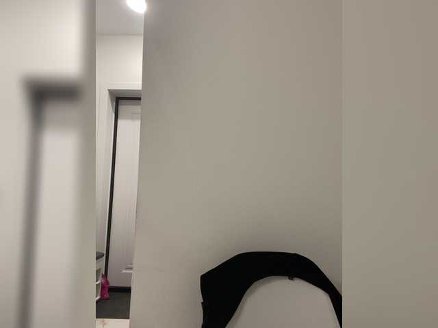 LineControl's BongaCams show and profile