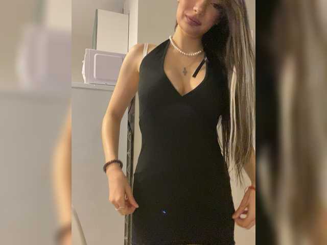 LineControl's BongaCams show and profile