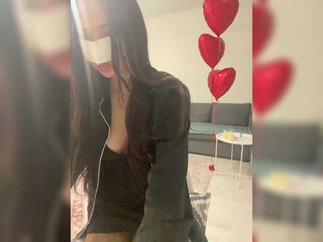 LineControl's BongaCams show and profile