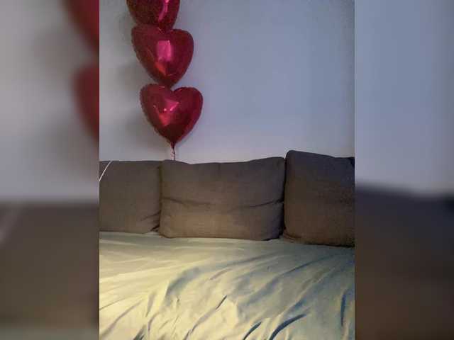 LineControl's BongaCams show and profile