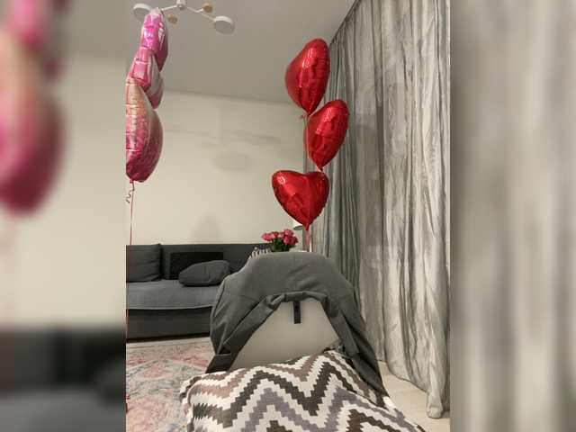 LineControl's BongaCams show and profile