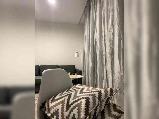 LineControl Live Webcam on BongaCams