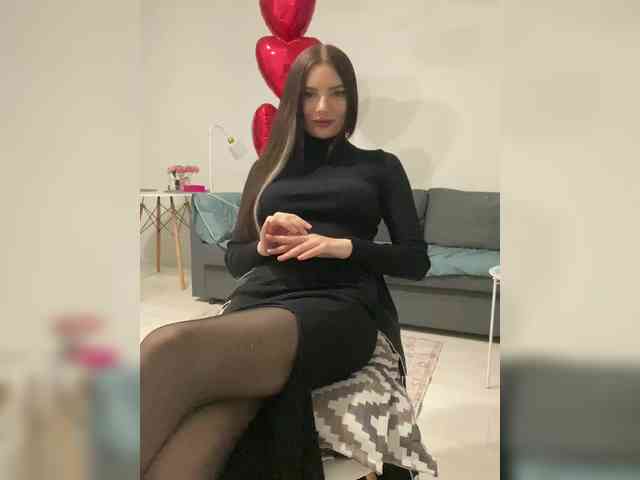 LineControl Live Webcam on BongaCams