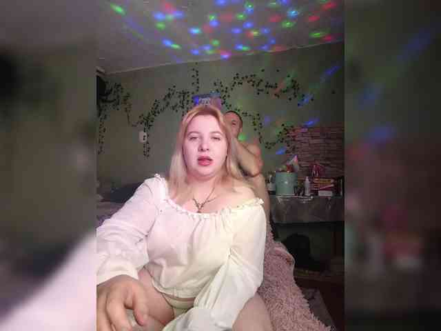caramelf webcam