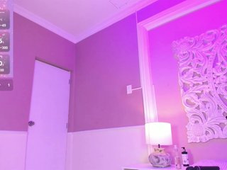 Marian-Reynolds Porn Show