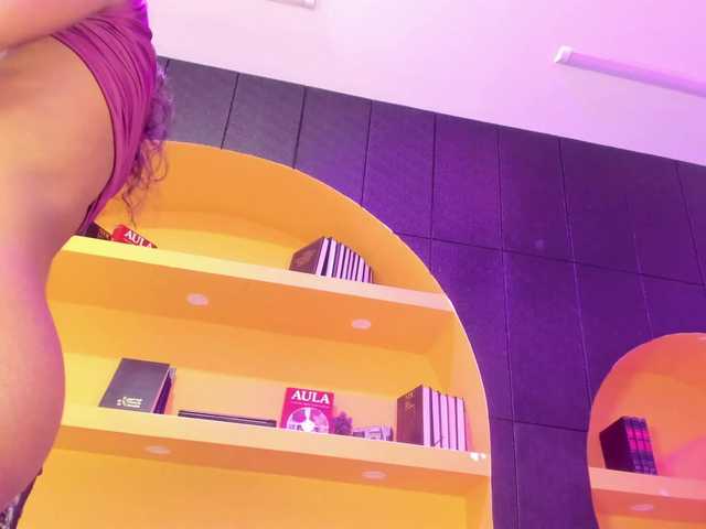 Marian-Reynolds's BongaCams show and profile