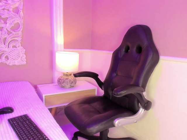 Marian-Reynolds's BongaCams show and profile