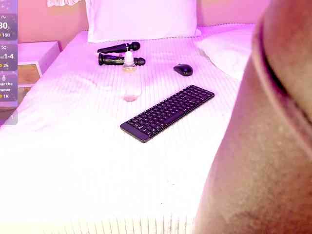 Marian-Reynolds webcam